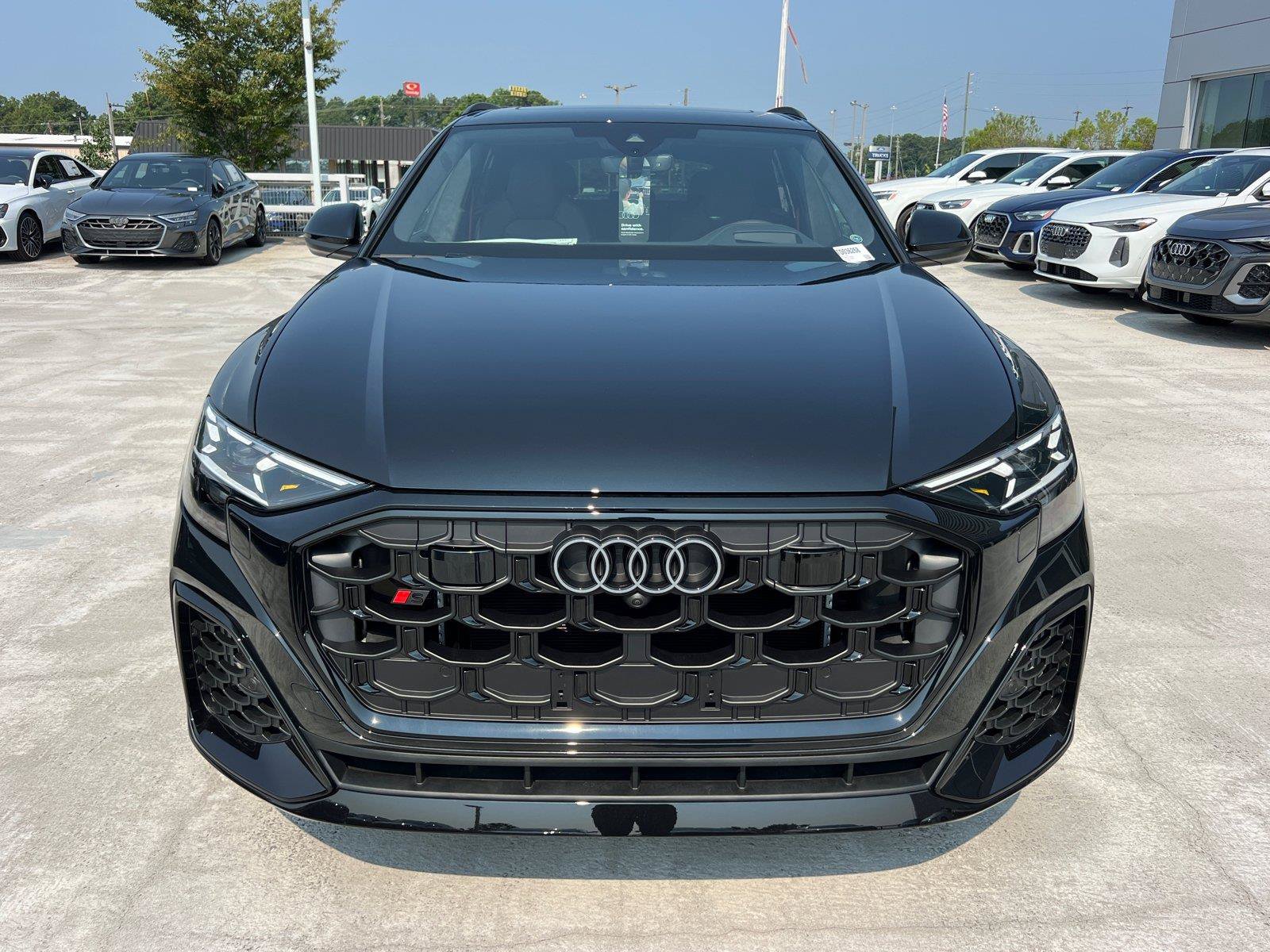 New 2026 Audi SQ8 Prestige AWD/4WD image 2