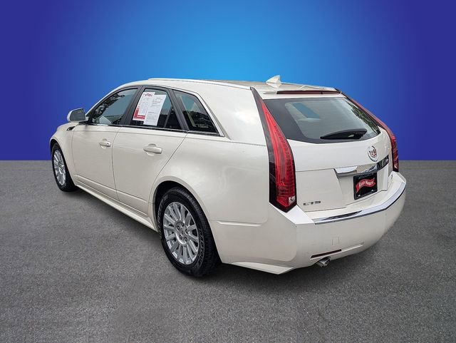 Used 2012 Cadillac CTS Luxury RWD image 3