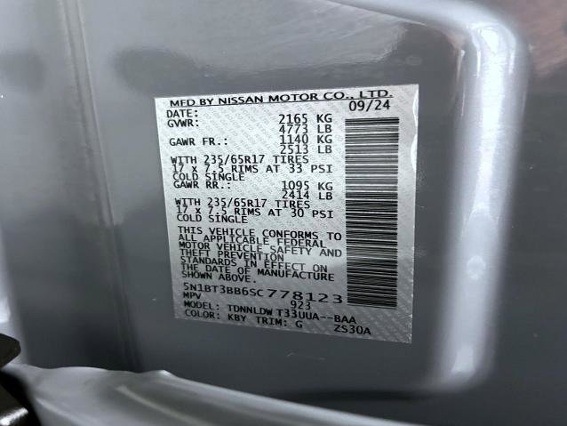 Certified 2025 Nissan Rogue SV image 25