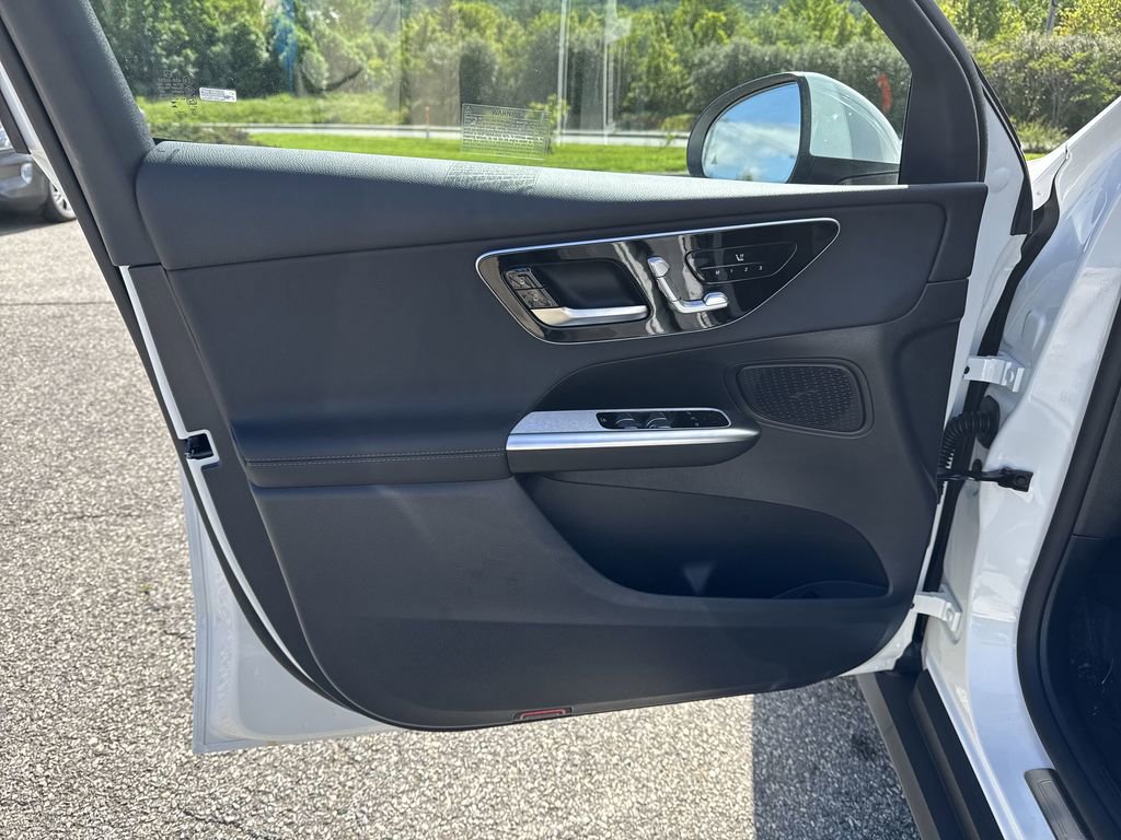 Certified 2025 Mercedes-Benz GLC 300 300 image 14
