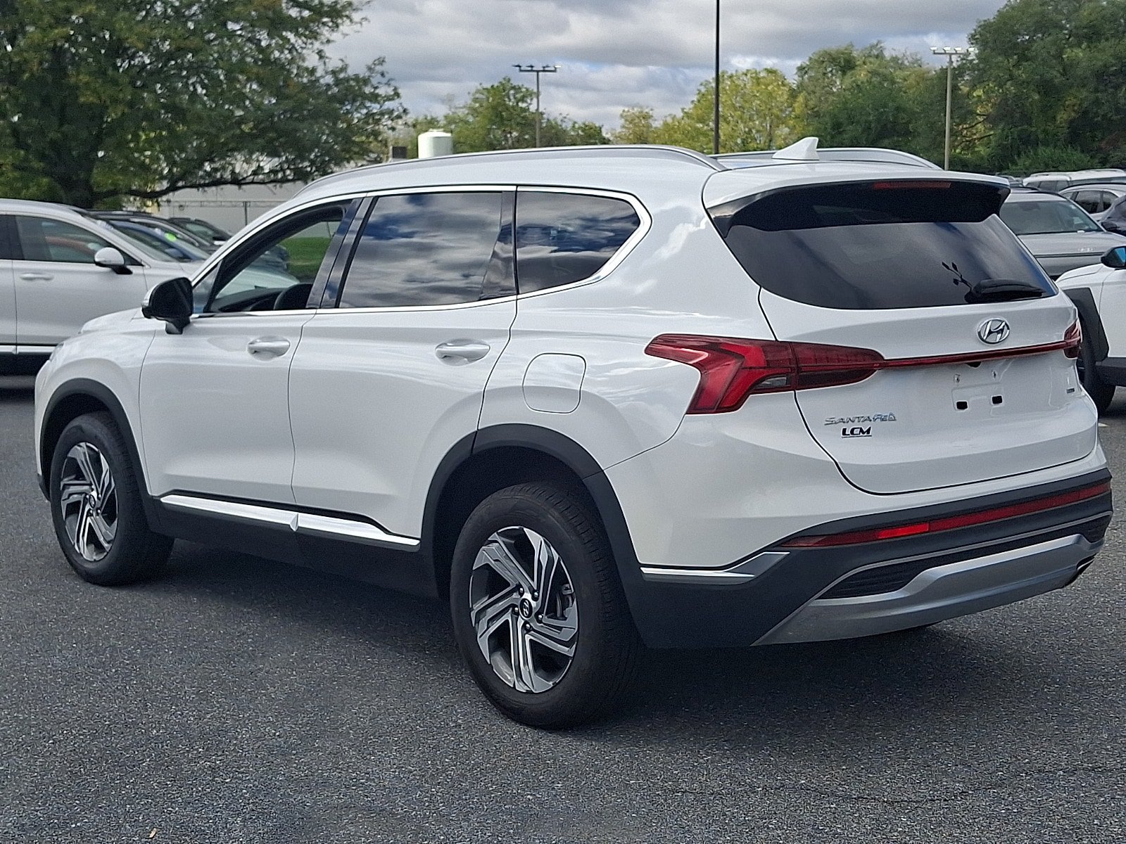 Certified 2023 Hyundai Santa Fe SEL w/ Premium Package AWD/4WD image 7