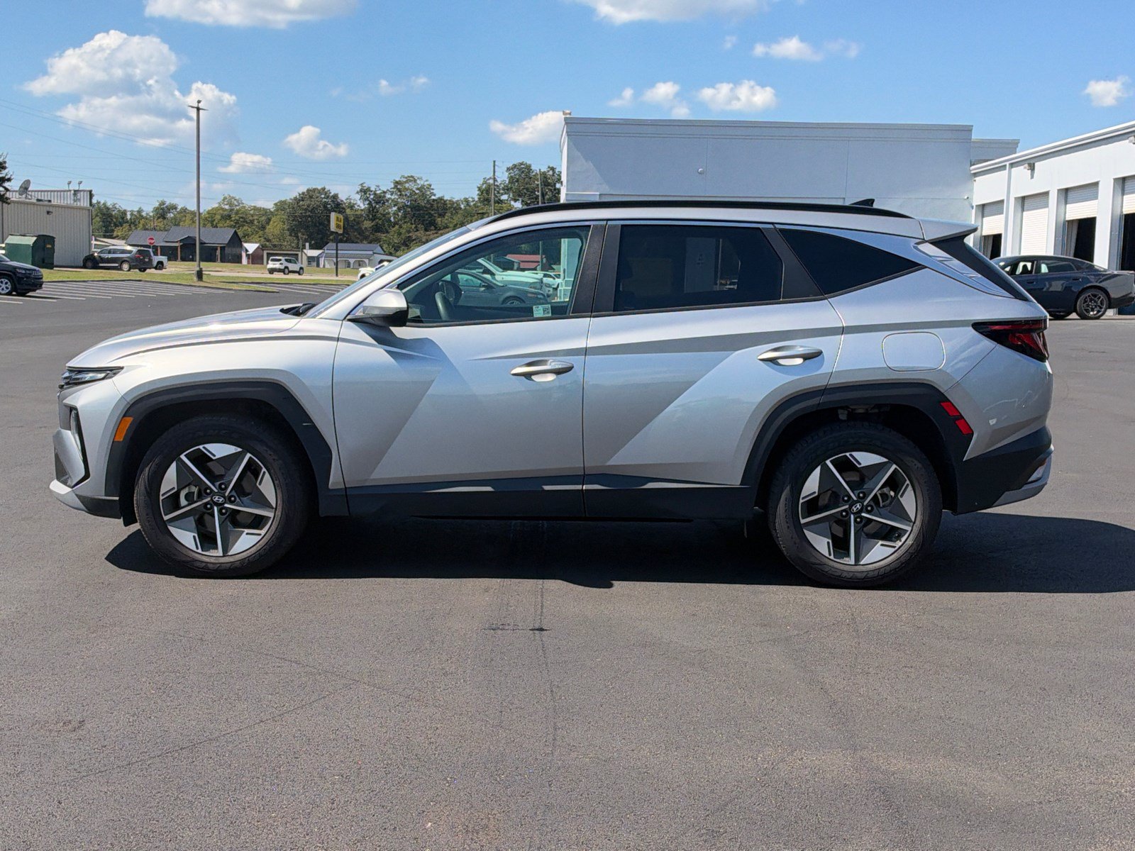 Used 2025 Hyundai Tucson SEL AWD/4WD image 8