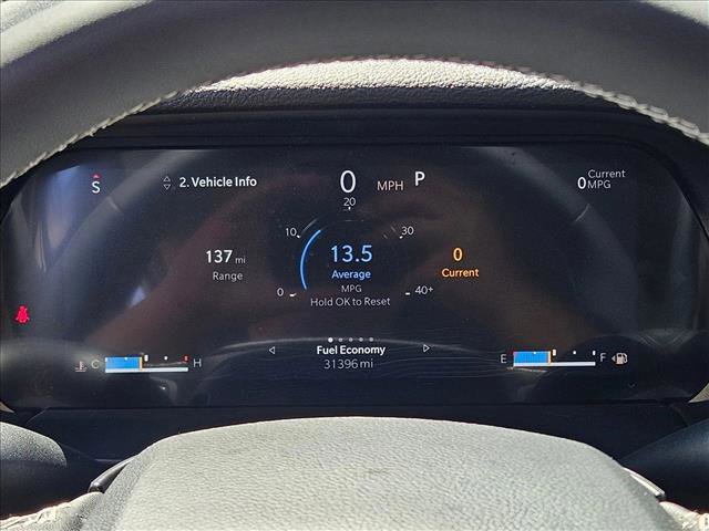 Used 2023 Jeep Grand Cherokee Laredo image 11