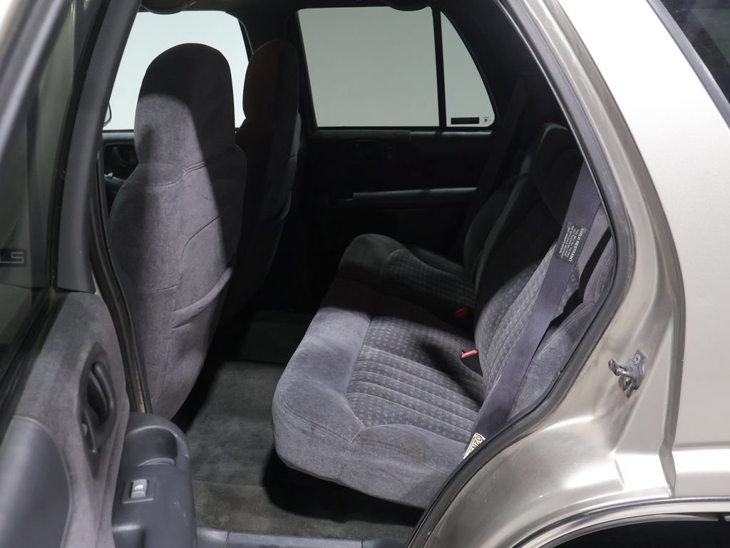 Used 1998 Chevrolet Blazer LS w/ Preferred Equipment Group RWD image 17