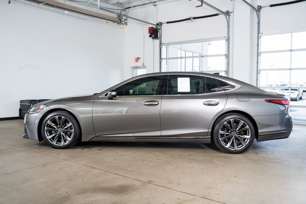 Used 2018 Lexus LS 500 F Sport w/ Accessory Package (Z2) image 8