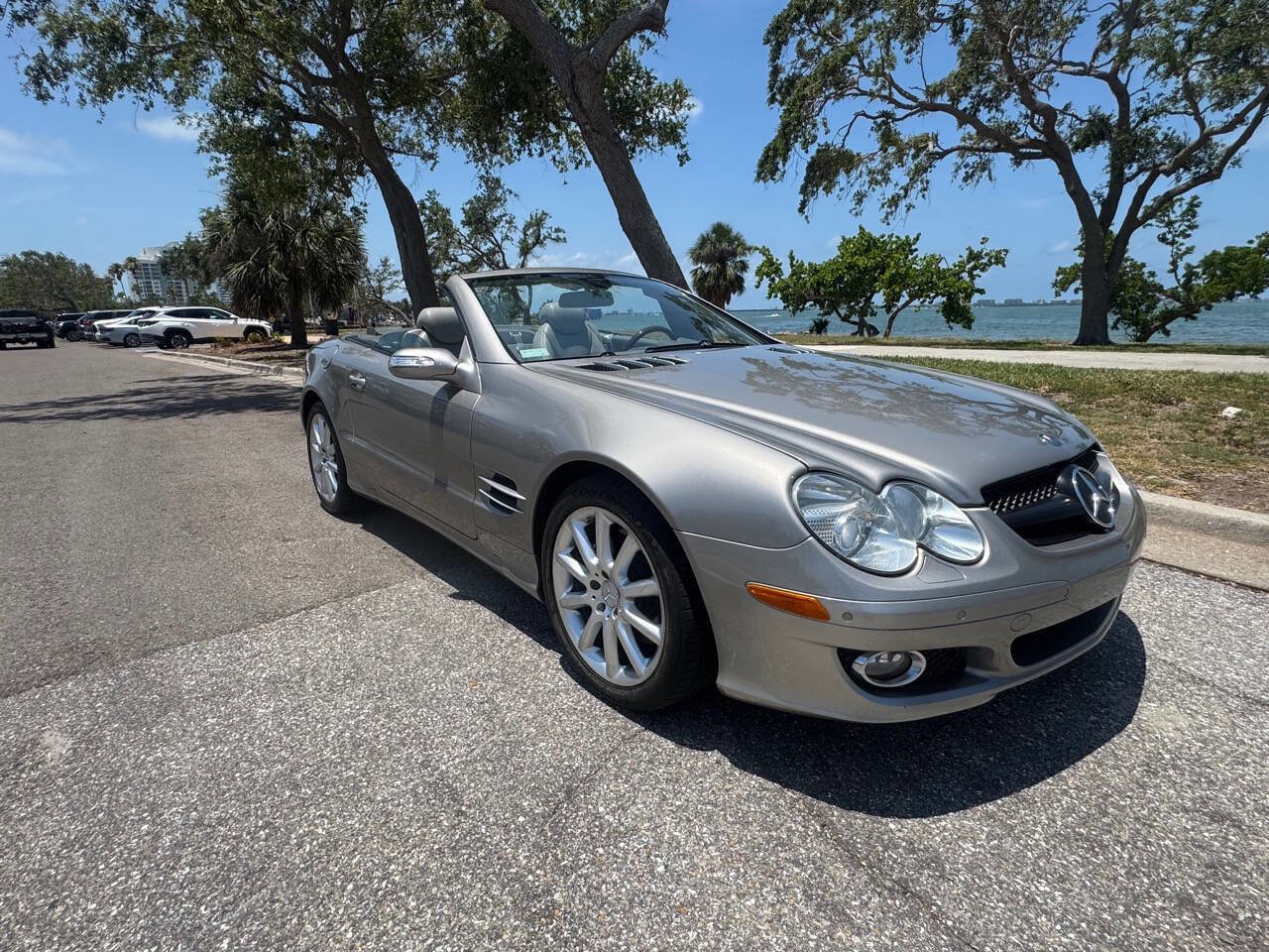 Used 2007 Mercedes-Benz SL 550 image 26