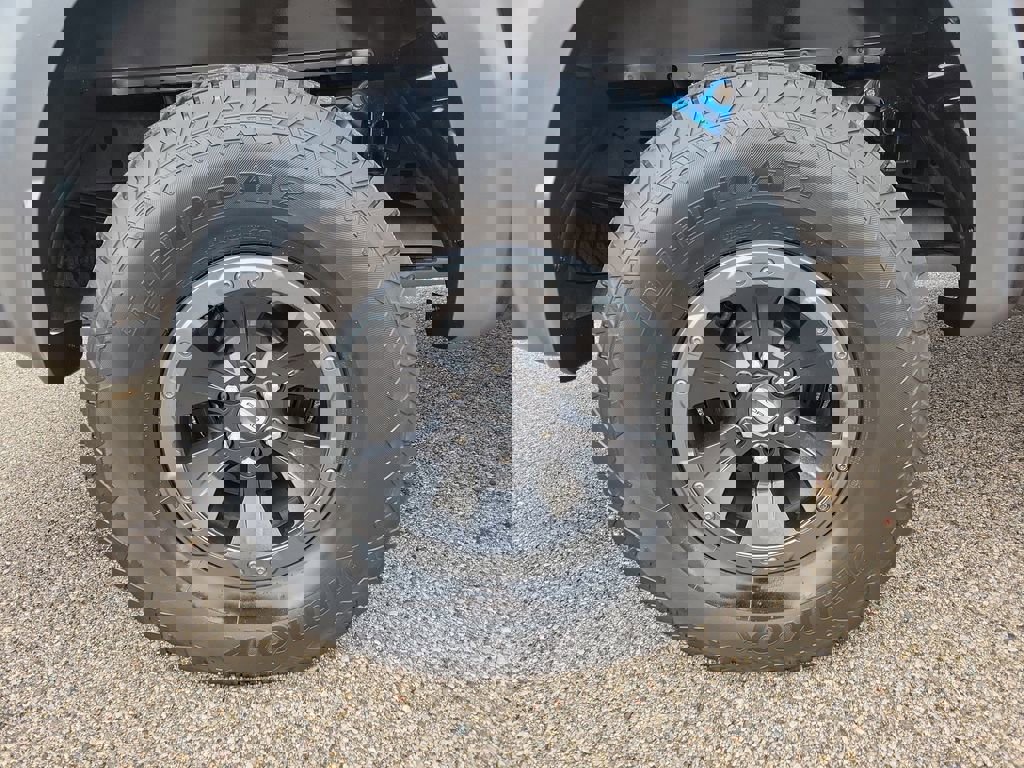 Used 2018 Ford F150 Raptor w/ Equipment Group 802A Luxury image 5