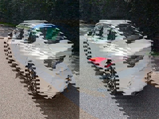 New 2025 Acura TLX w/ Technology Package image 2