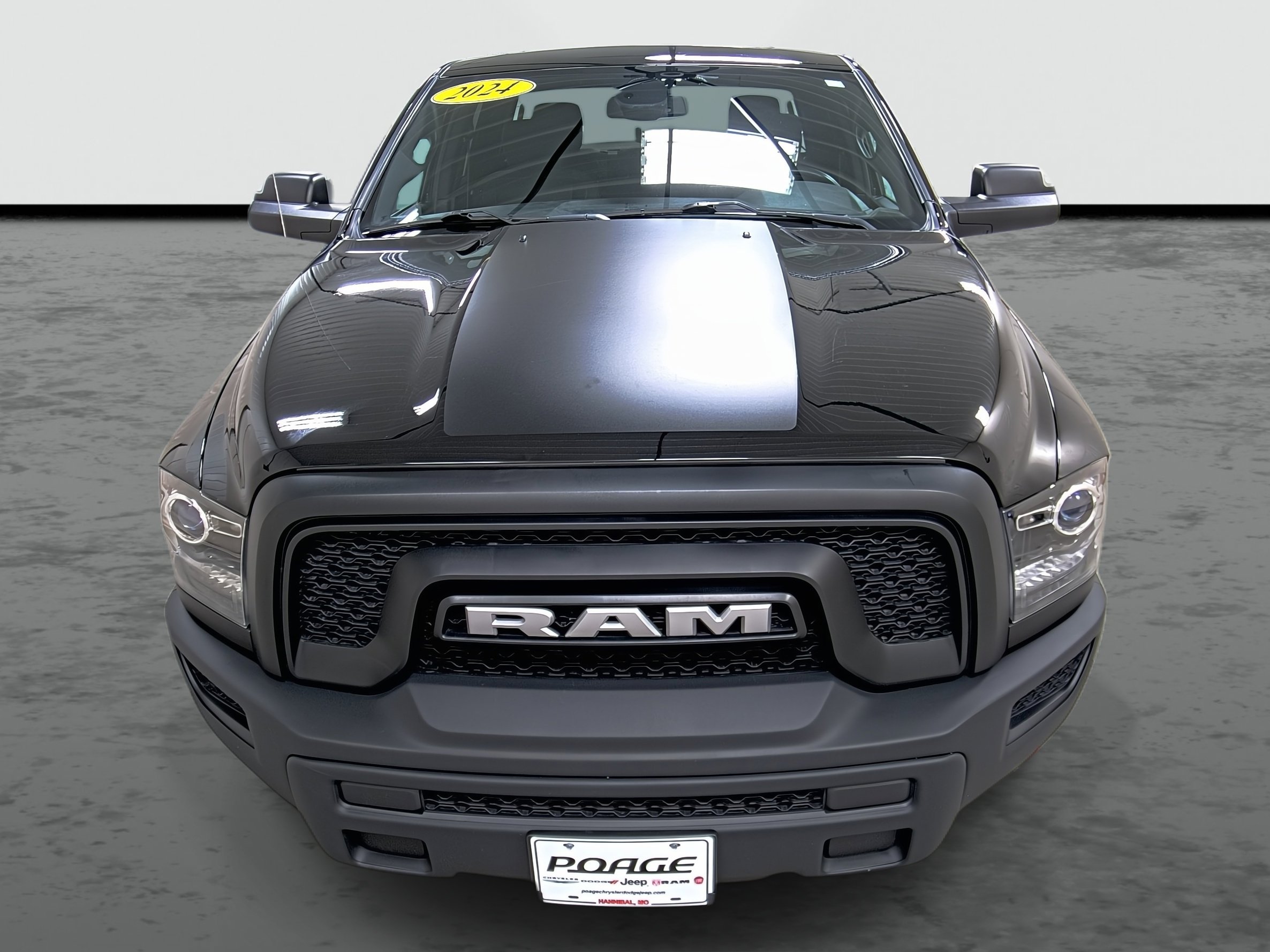 Used 2024 RAM 1500 Classic Warlock w/ Trailer Tow Group image 6