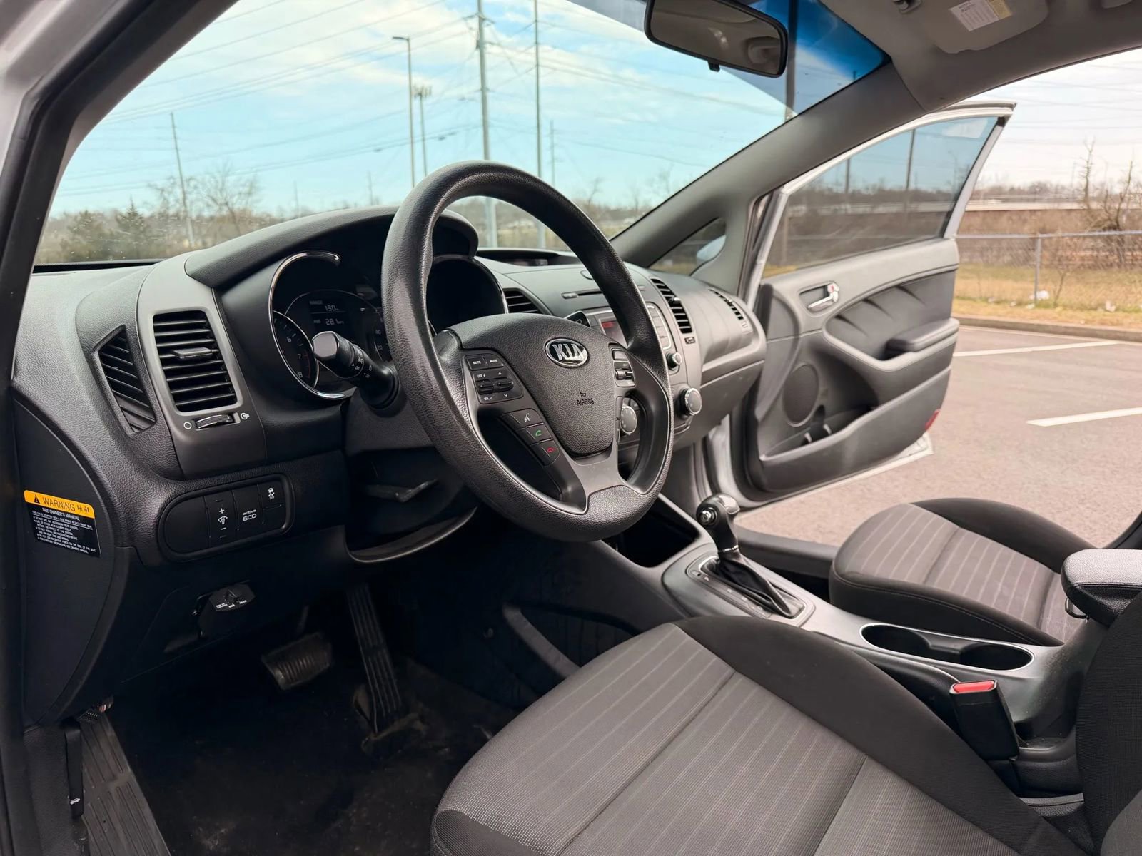 Used 2016 Kia Forte LX FWD image 14