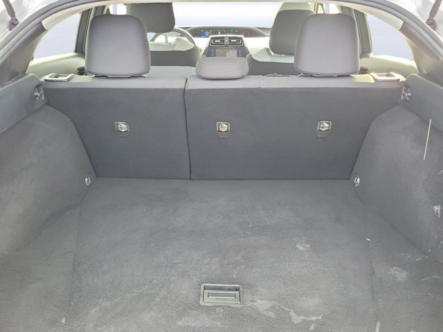 Used 2016 Toyota Prius Three FWD image 7