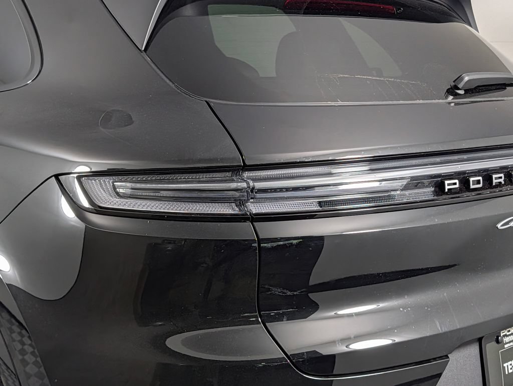 New 2026 Porsche Cayenne S AWD/4WD image 16