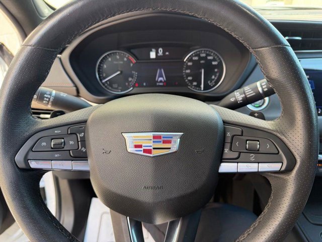 Certified 2023 Cadillac XT4 Sport w/ LPO, ONYX Package FWD image 6