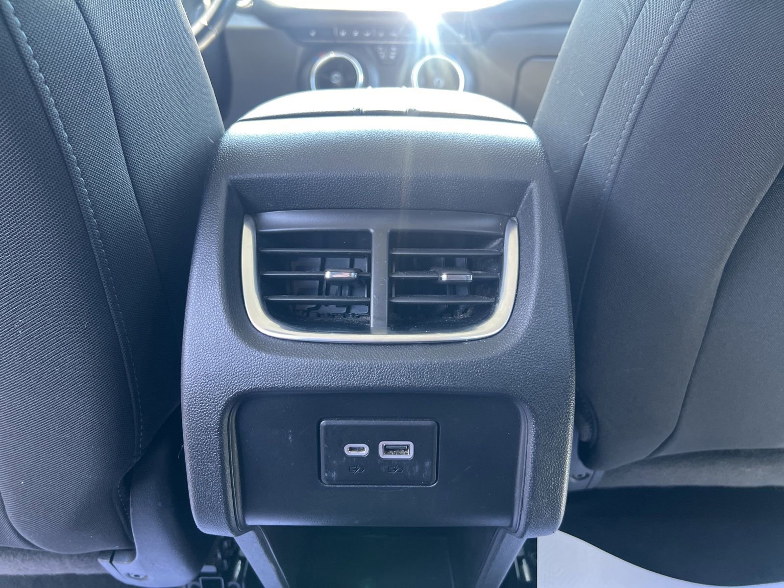 Used 2019 Chevrolet Blazer LT FWD image 39