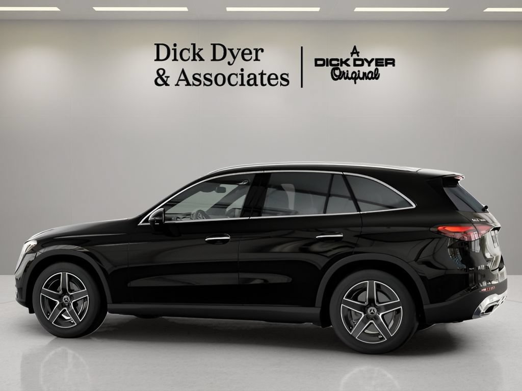Used 2026 Mercedes-Benz GLC 300 image 27
