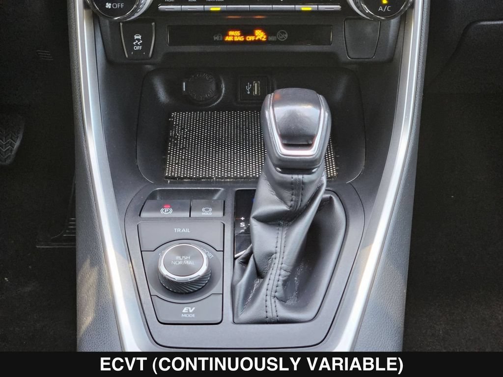 Used 2023 Toyota RAV4 SE AWD/4WD image 21