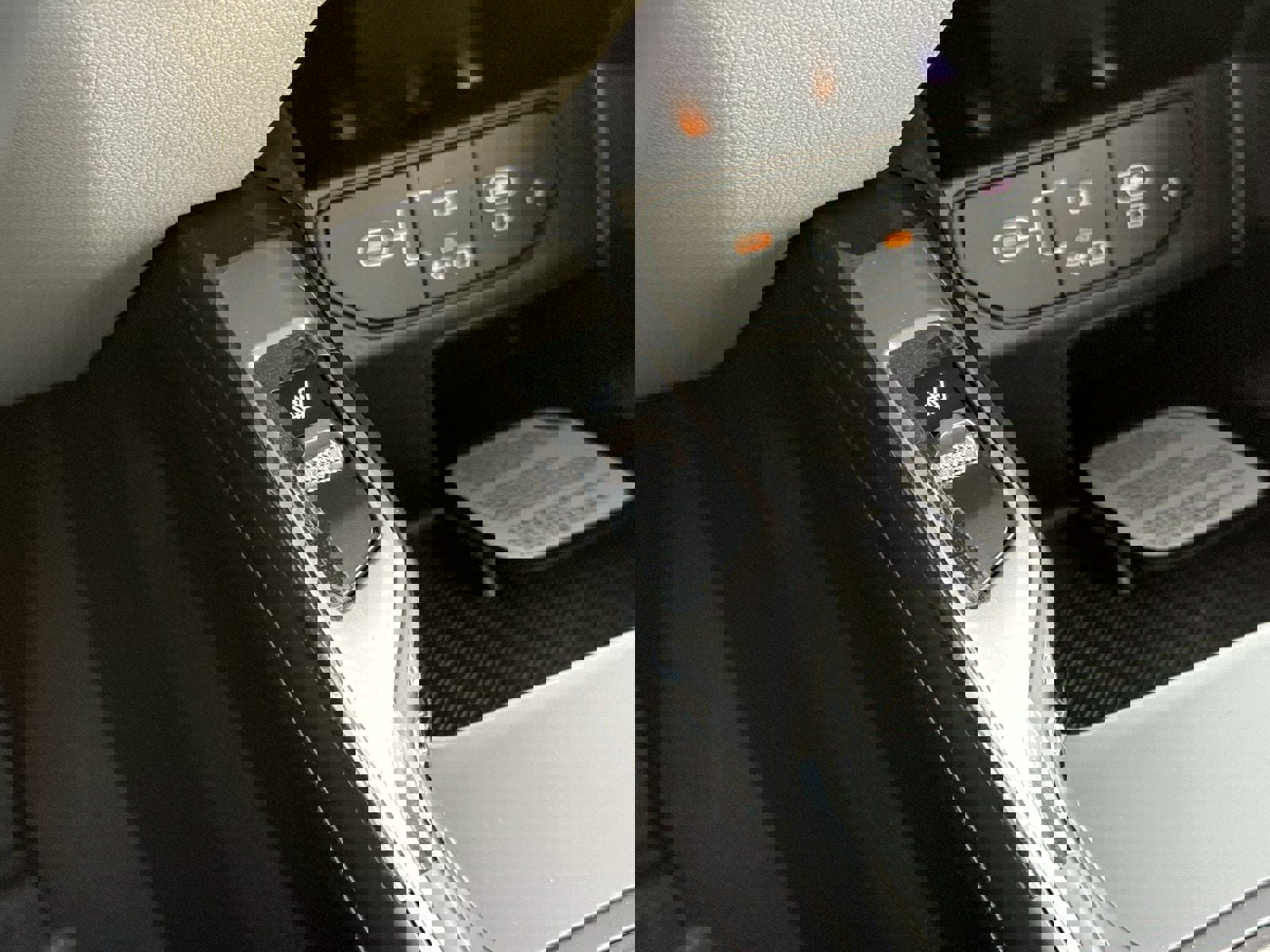 New 2026 Kia Sorento S w/ S Panoramic Sunroof Package image 20