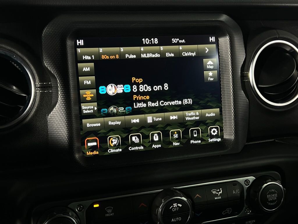 Used 2022 Jeep Wrangler Unlimited Sahara image 18