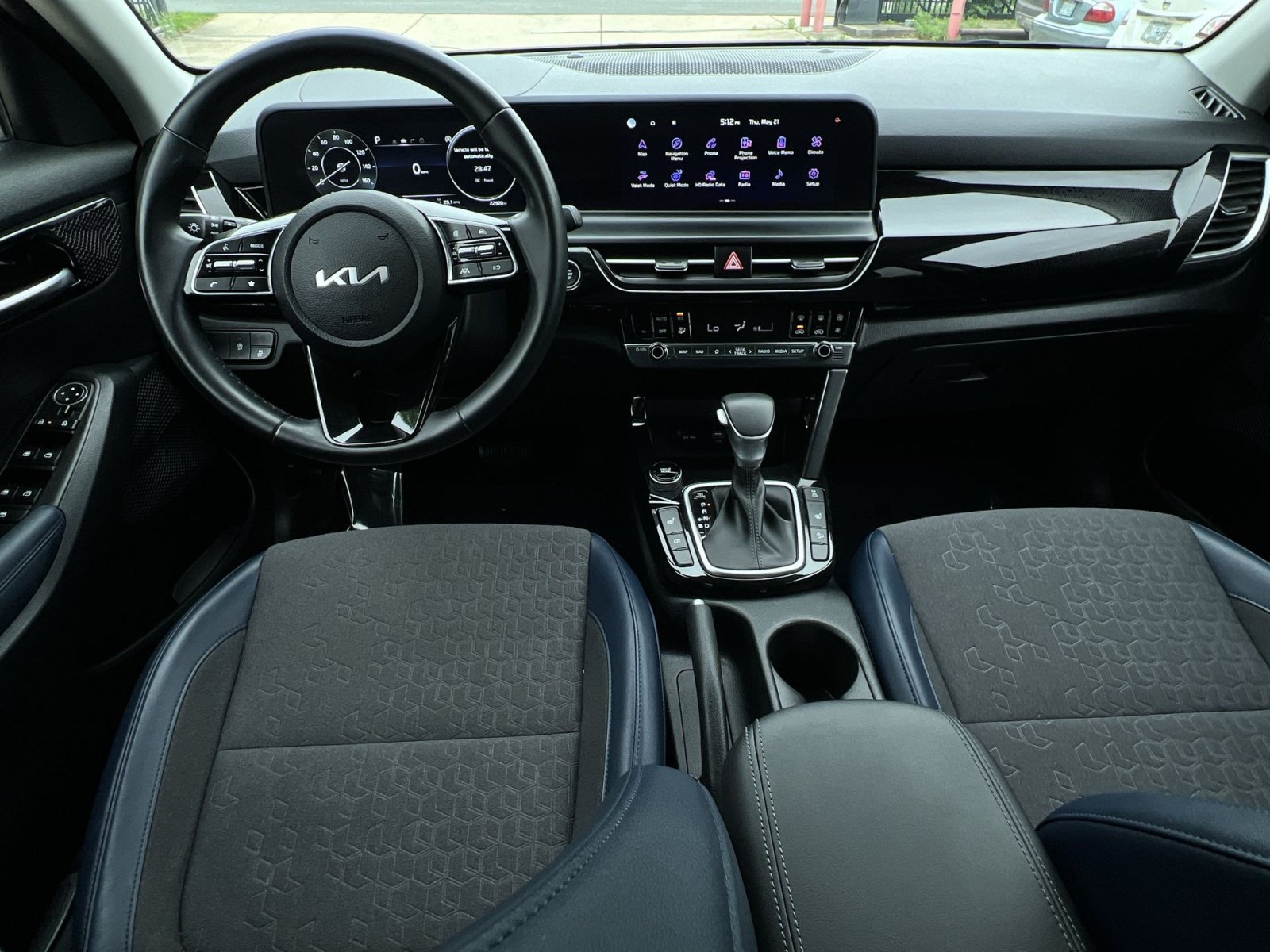Used 2024 Kia Seltos S AWD/4WD image 41