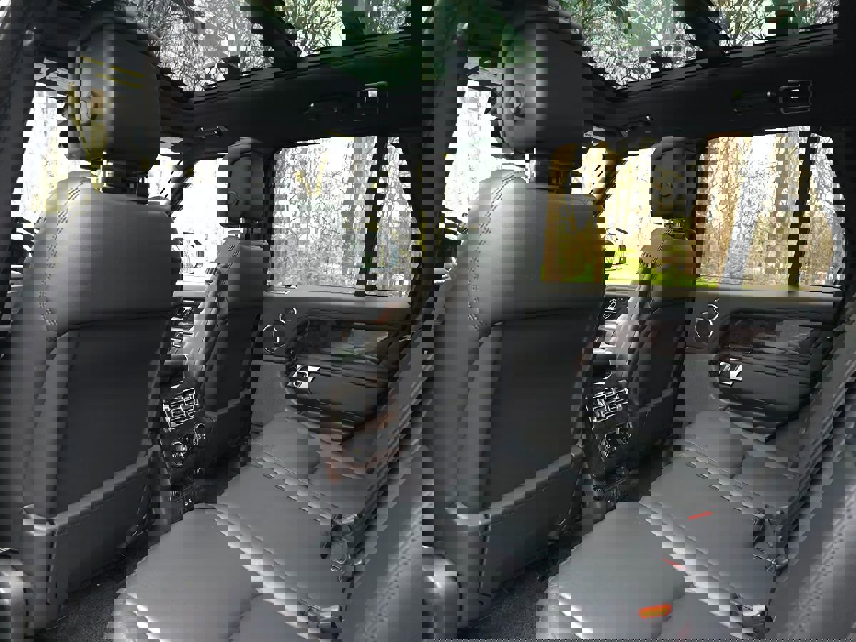 Used 2020 Land Rover Range Rover image 14