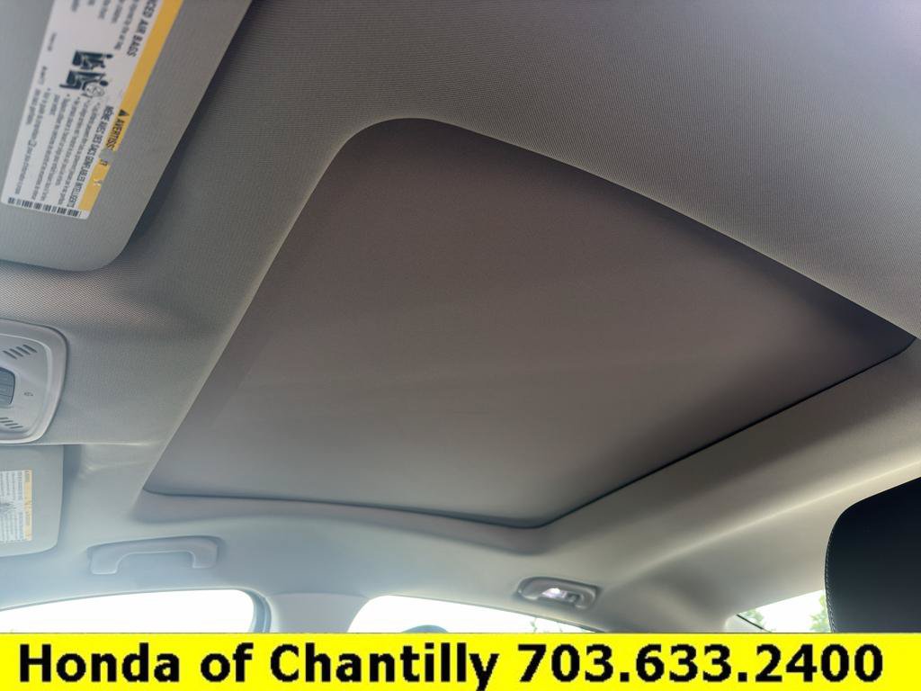 Used 2017 Buick LaCrosse Premium w/ Driver Confidence Package #2 FWD image 20