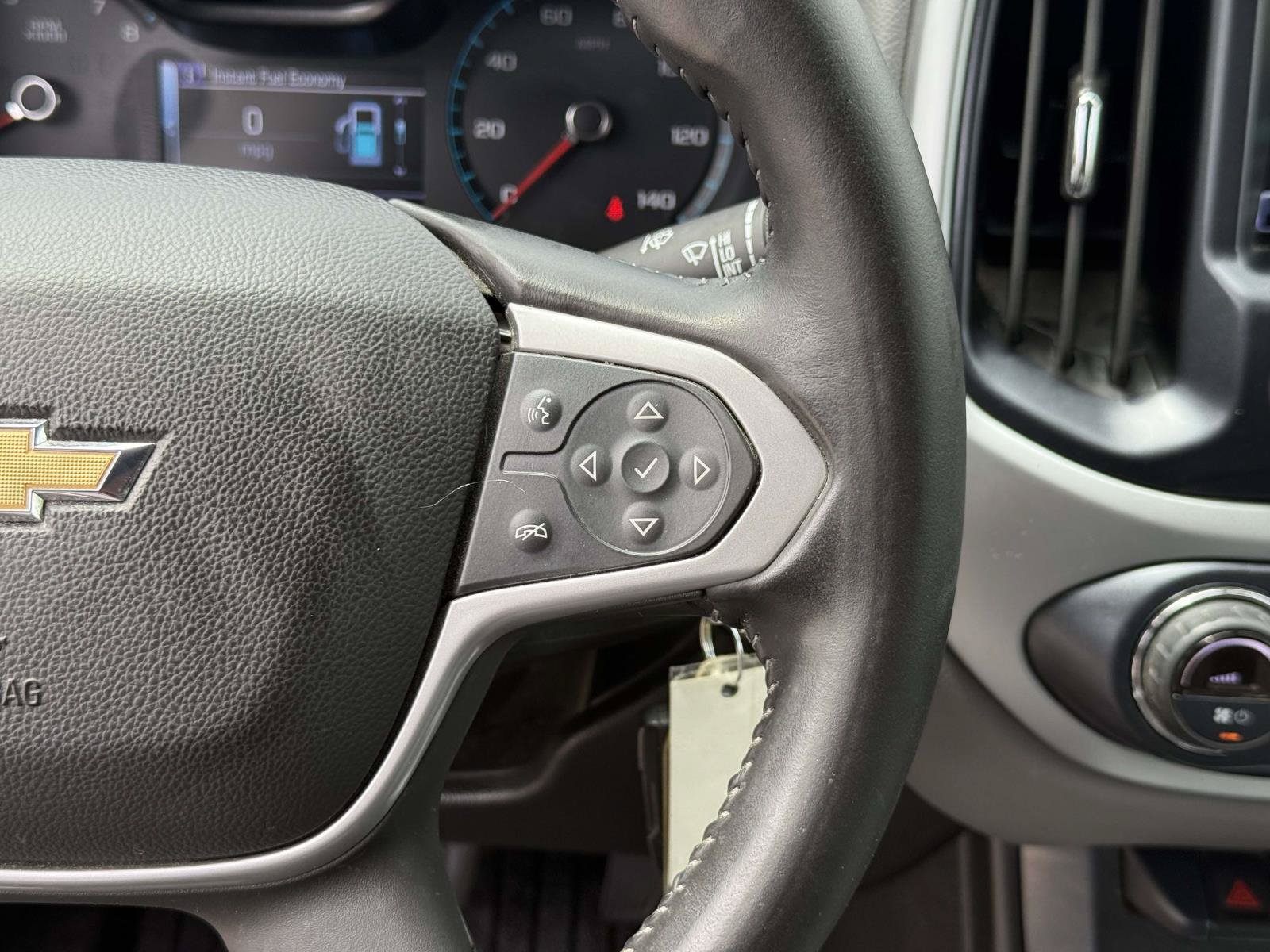 Used 2018 Chevrolet Colorado LT w/ Luxury Package, Chrome AWD/4WD image 10