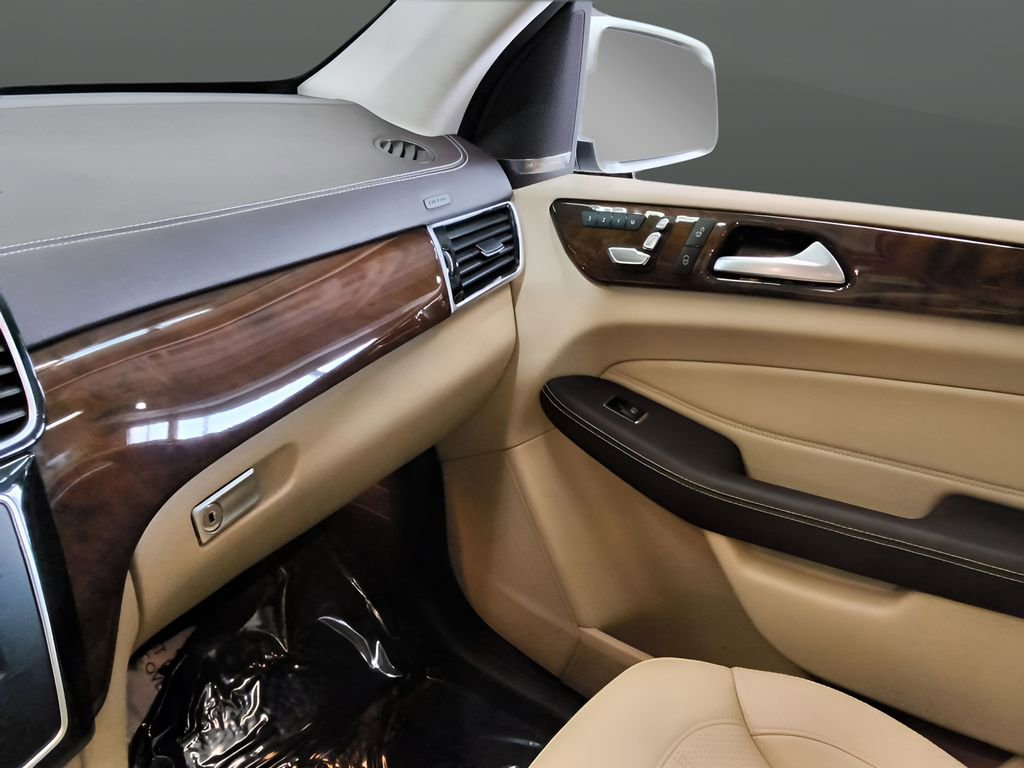 Used 2019 Mercedes-Benz GLS 450 4MATIC w/ Premium 1 Package image 22