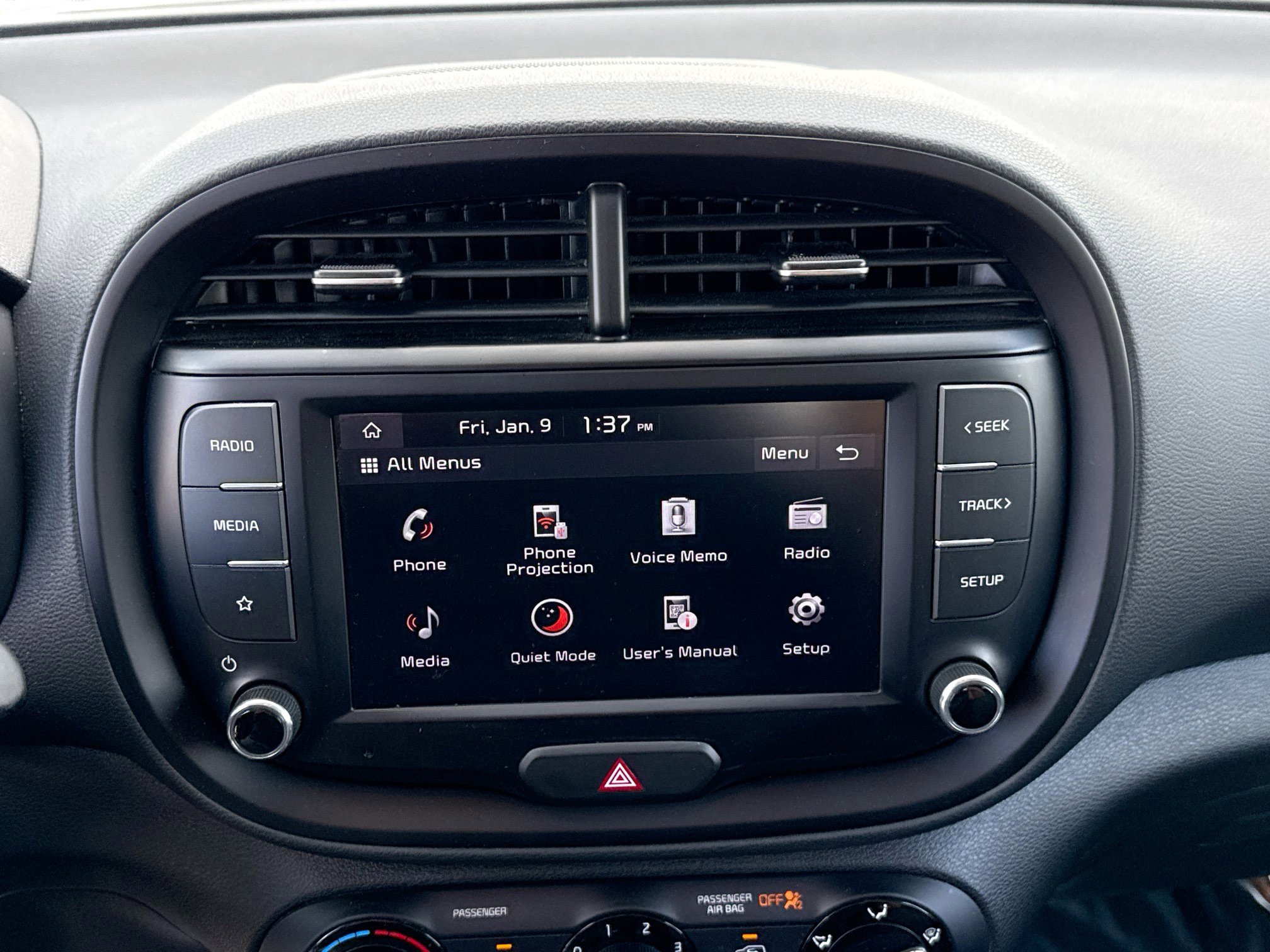 Used 2022 Kia Soul LX image 27