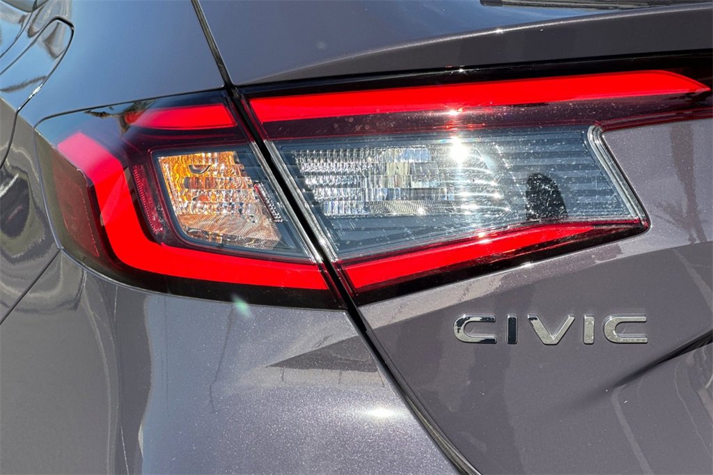 Certified 2024 Honda Civic EX-L image 30