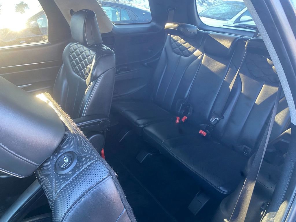 Used 2021 Hyundai Palisade Limited w/ Cargo Package image 26