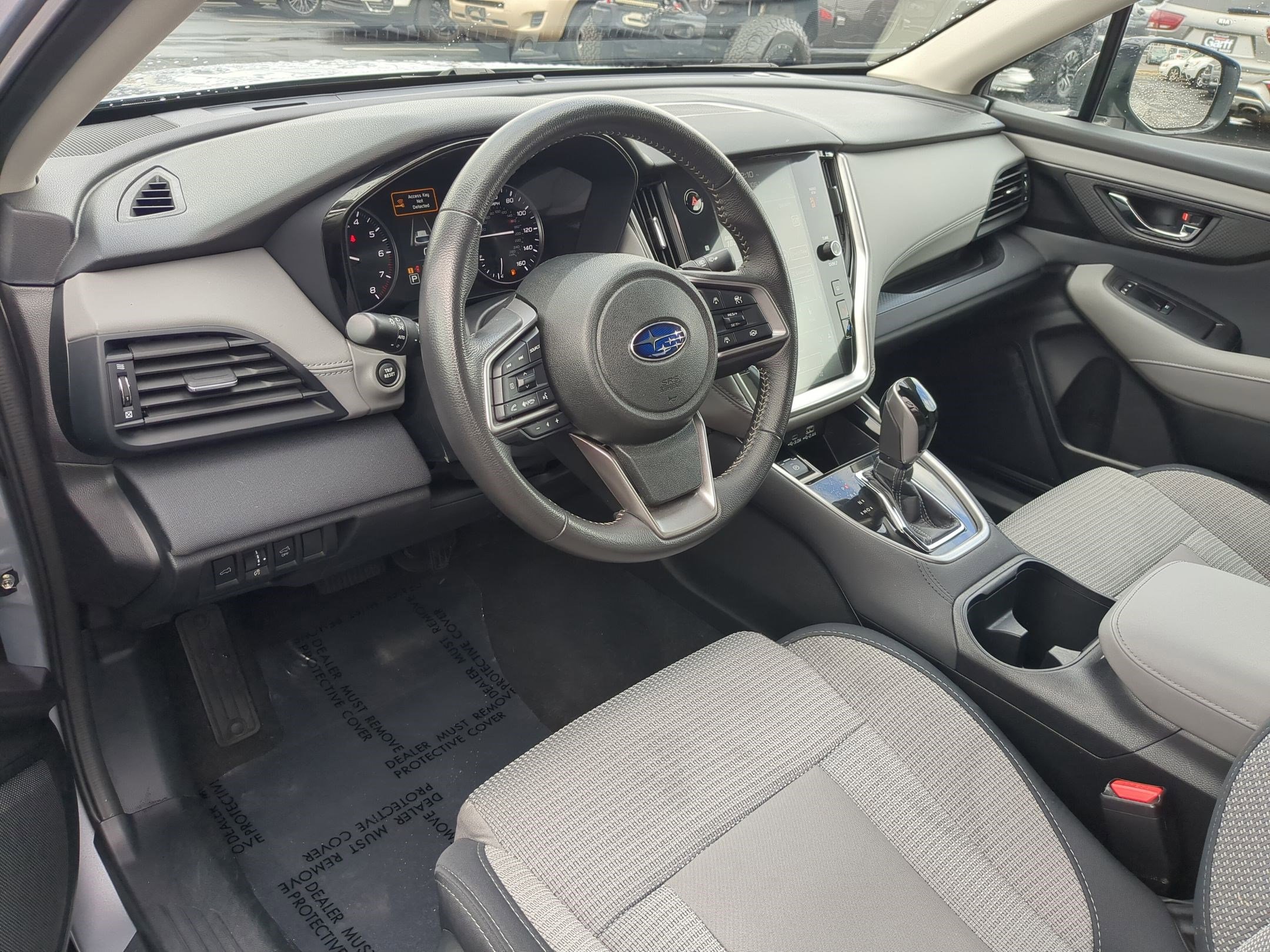 Used 2025 Subaru Outback Premium image 12