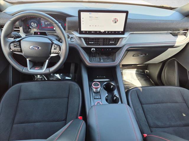 Used 2025 Ford Explorer ST AWD/4WD image 18