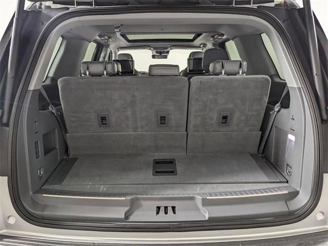 Used 2019 Lincoln Navigator Reserve image 13
