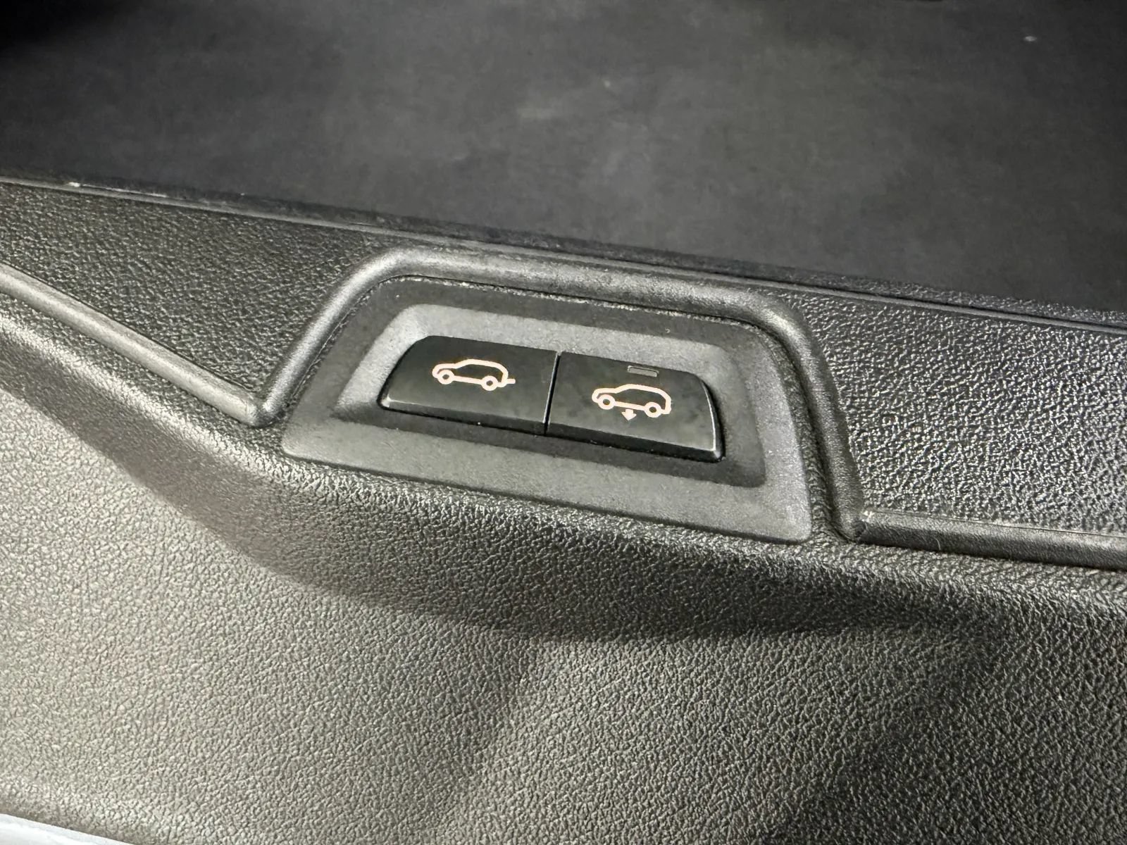 Used 2020 BMW X7 M50i w/ Executive Package AWD/4WD image 54