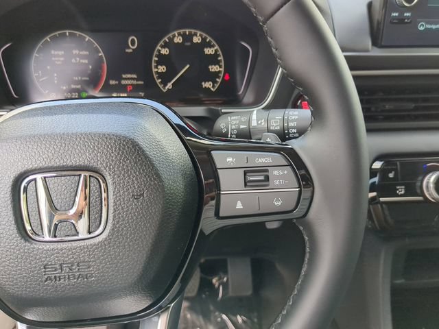 New 2025 Honda Pilot Touring image 32