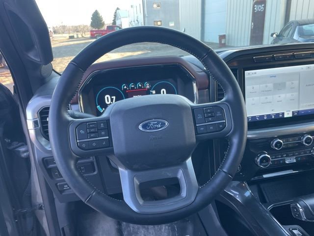Used 2022 Ford F150 Lariat w/ Equipment Group 502A High image 13