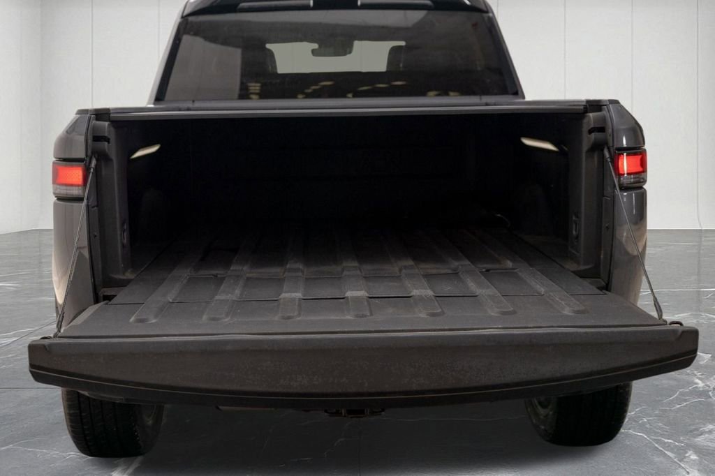 Used 2022 Rivian R1T Adventure image 39