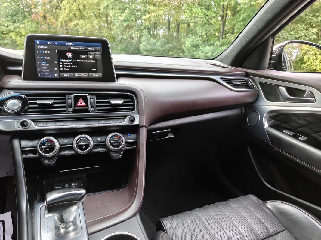 Used 2019 Genesis G70 2.0T Advanced w/ Dynamic Package AWD/4WD image 23