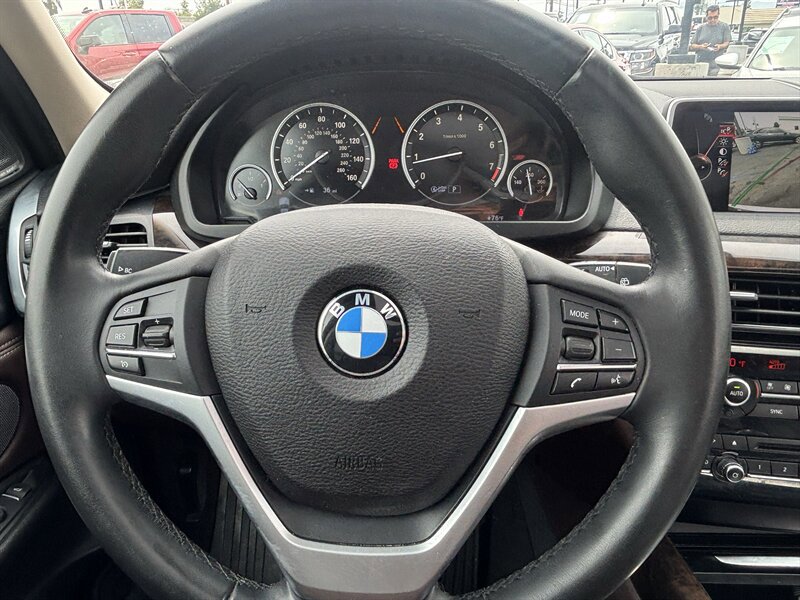 Used 2016 BMW X5 xDrive35i AWD/4WD image 25