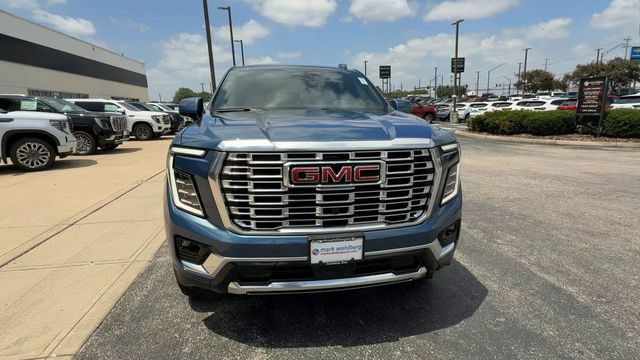 New 2026 GMC Yukon XL Denali w/ Sun & Power Step Package AWD/4WD image 3