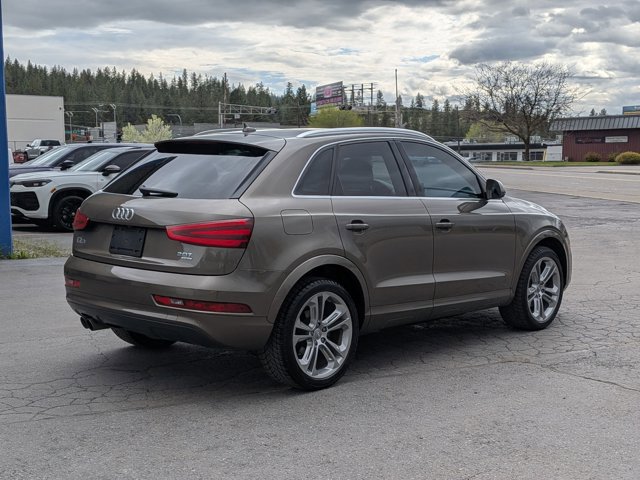 Used 2015 Audi Q3 2.0T Prestige w/ Prestige Package image 5