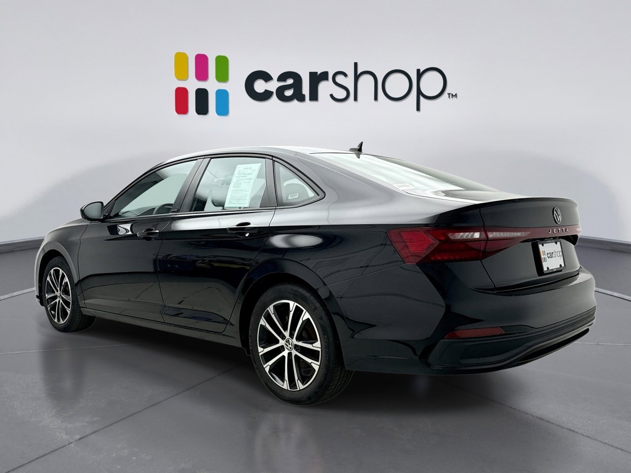 Used 2025 Volkswagen Jetta Sport image 3