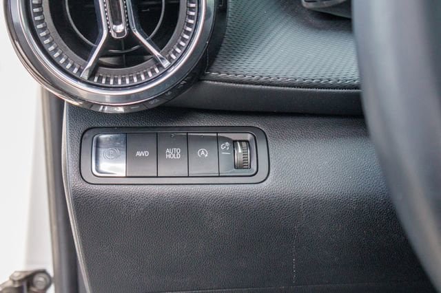 Used 2025 Chevrolet Equinox LT AWD/4WD image 24