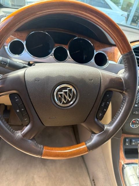 Used 2009 Buick Enclave CXL w/ Entertainment Package #4 AWD/4WD image 5