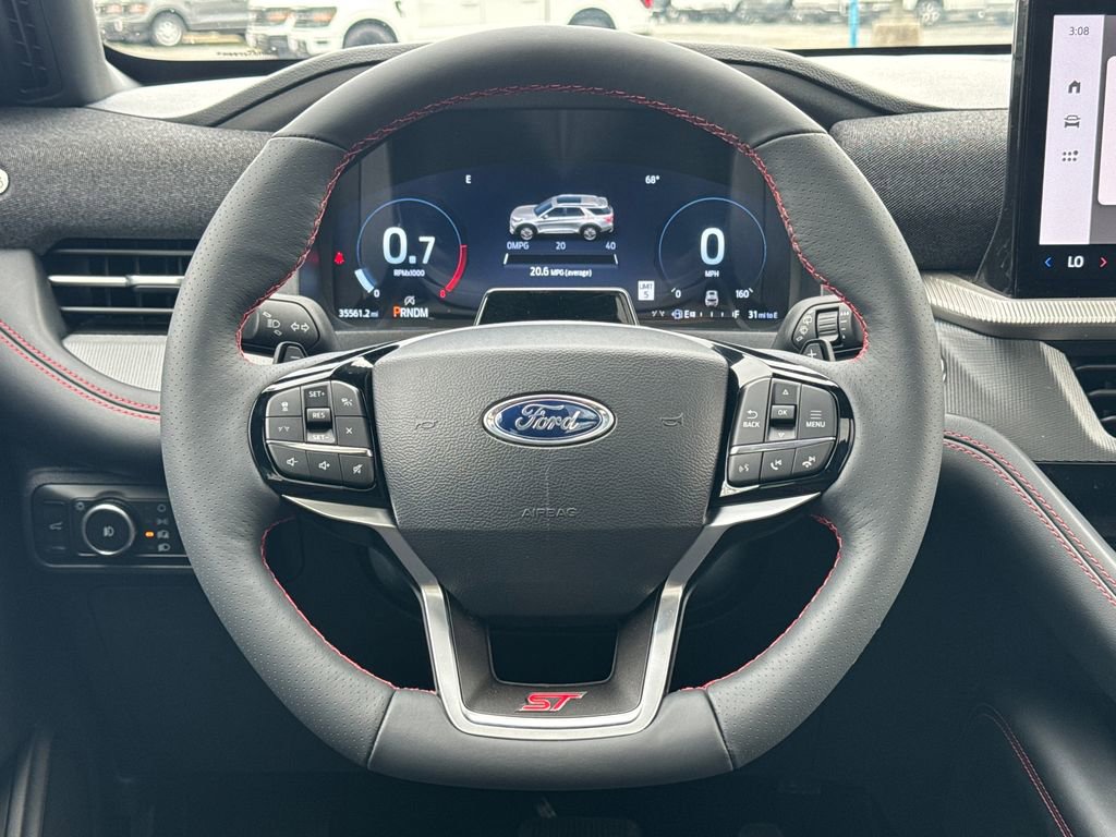 Used 2025 Ford Explorer ST AWD/4WD image 15