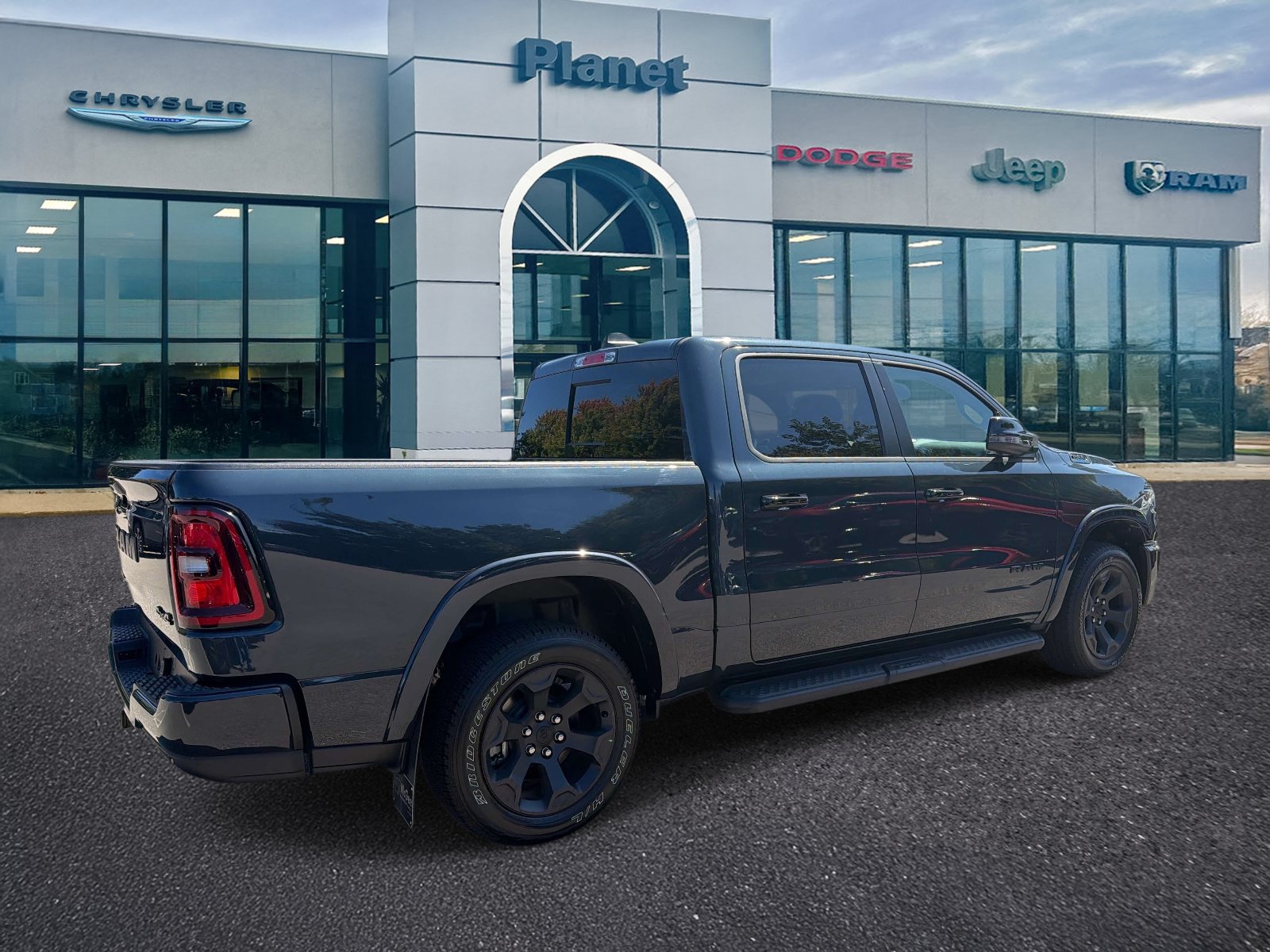 Used 2026 RAM 1500 Big Horn AWD/4WD image 2