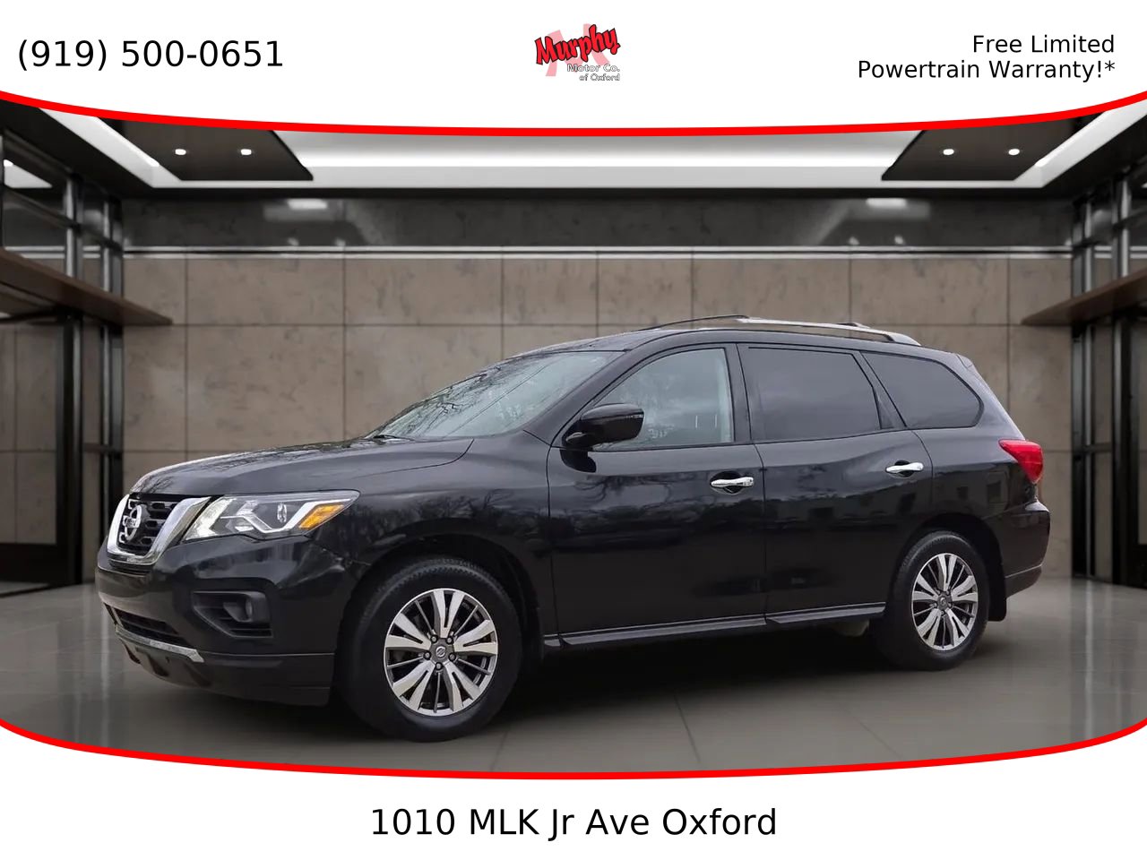 Used 2019 Nissan Pathfinder SV image 1