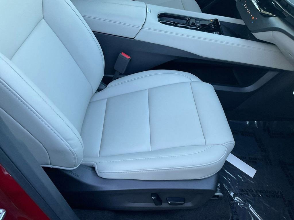 New 2025 Nissan Murano SV image 28