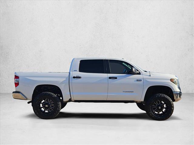 Used 2018 Toyota Tundra SR5 AWD/4WD image 4