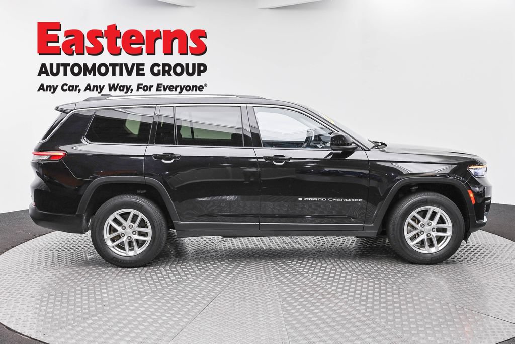 Used 2022 Jeep Grand Cherokee L Laredo w/ Luxury Tech Group I AWD/4WD image 4